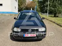 2002 Volkswagen GOLF