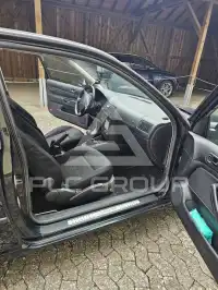 2002 Volkswagen GOLF