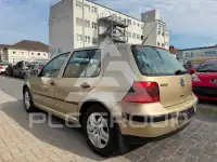 2002 Volkswagen GOLF