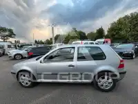 2002 Volkswagen GOLF