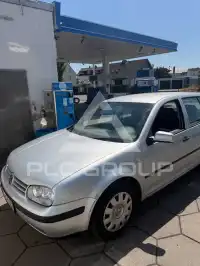 2002 Volkswagen GOLF