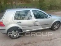 2002 Volkswagen GOLF