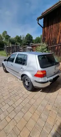 2002 Volkswagen GOLF