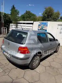 2002 Volkswagen GOLF