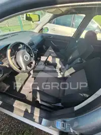 2002 Volkswagen GOLF