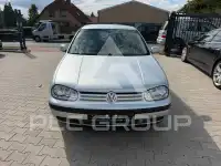 2002 Volkswagen GOLF