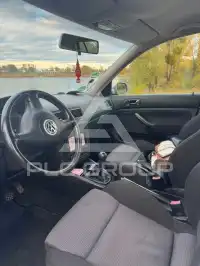 2002 Volkswagen GOLF