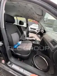 2002 Volkswagen GOLF