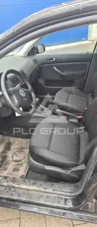 2002 Volkswagen GOLF