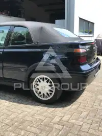 2002 Volkswagen GOLF