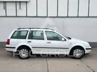 2002 Volkswagen GOLF