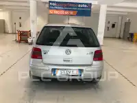 2002 Volkswagen GOLF