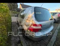 2002 Volkswagen GOLF