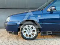 2002 Volkswagen GOLF