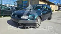 2002 Volkswagen GOLF