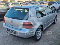 2002 Volkswagen GOLF