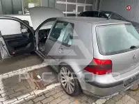 2002 Volkswagen GOLF