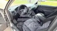 2002 Volkswagen GOLF