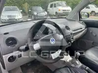 2002 Volkswagen BEETLE