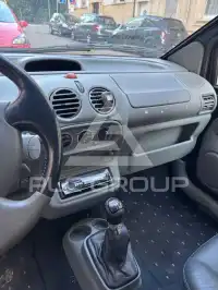 2002 Renault Twingo
