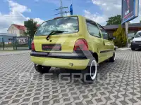 2002 Renault Twingo
