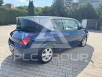 2002 Renault 