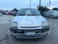2002 Renault Clio