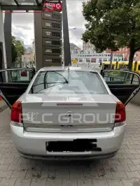 2002 Opel Vectra