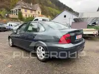2002 Opel Vectra
