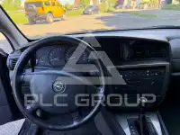 2002 Opel Omega