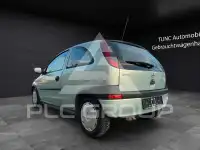 2002 Opel Corsa