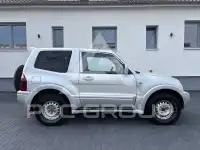 2003 Mitsubishi PAJARO