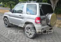 2003 Mitsubishi PAJARO