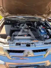 2003 Mitsubishi PAJARO