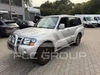 2003 Mitsubishi PAJARO