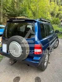2003 Mitsubishi PAJARO
