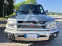 2003 Mitsubishi PAJARO