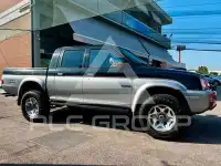 2003 Mitsubishi L200