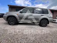 2003 Nissan X-TRAIL