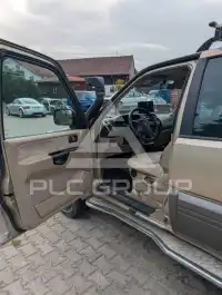 2003 Nissan Terrano