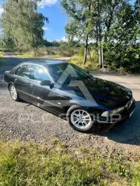 2003 BMW 530