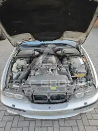 2003 BMW 530