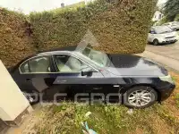 2003 BMW 530