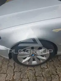 2003 BMW 320