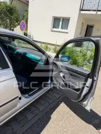 2003 BMW 320