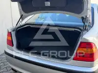 2003 BMW 320
