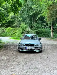 2003 BMW 320