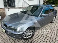 2003 BMW 320