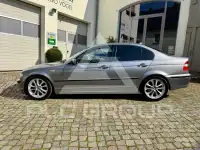 2003 BMW 320