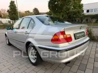 2003 BMW 320